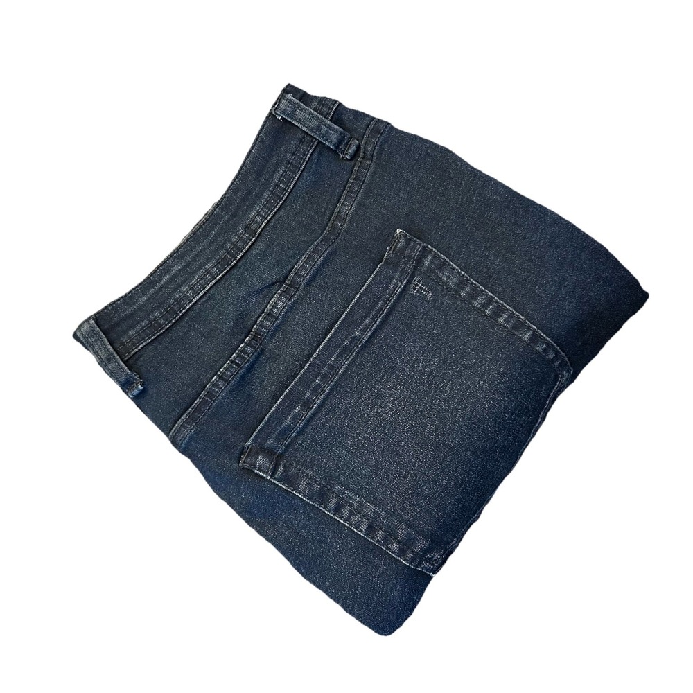 The perfect Jean NYC Size 36/32 Dark Blue Stretch Jeans Like New! Super Comfy!!